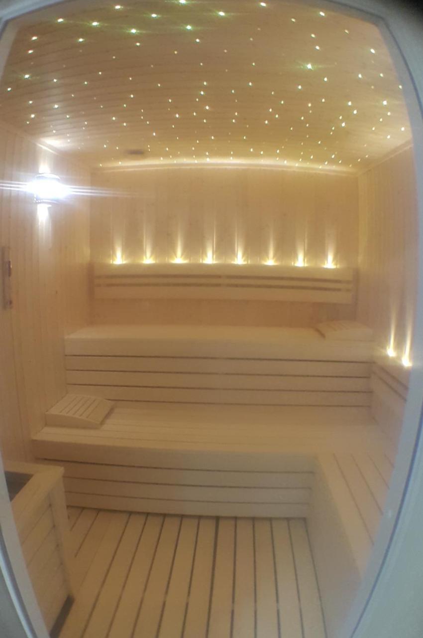 Pensiunea Dracula & Spa Căpăţîneni-Ungureni Esterno foto